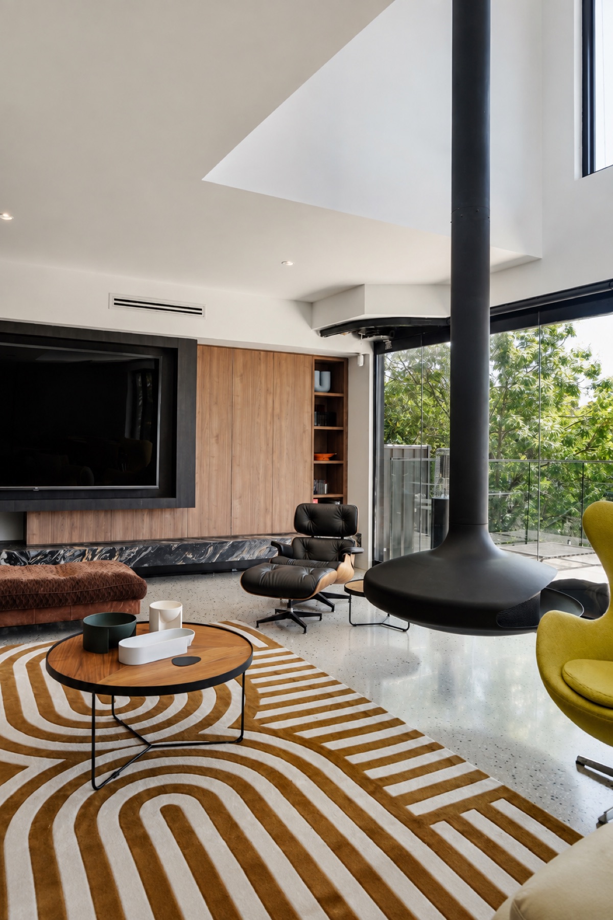 Entertainment unit project 5 with timber joinery and suspended fireplace